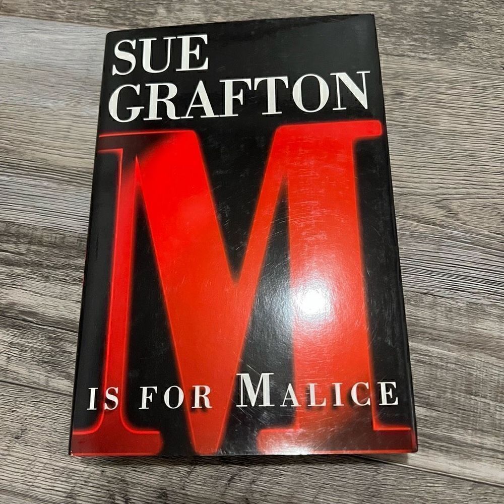“M” is for Malice by Sue Grafton Hardback